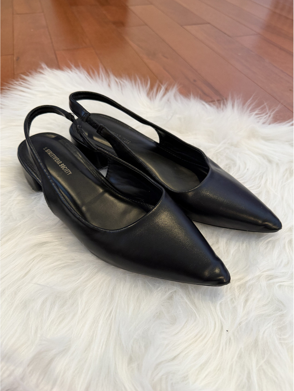 Black pointed toe slingback heels size 8